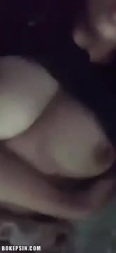 Bokep Indo Viral SYAKIRAH Colmek VCS goyang di mobil bikin sange