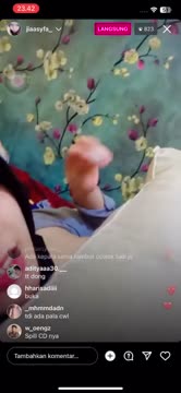Live Show Jia live ig nungging di rumah kosong