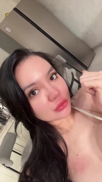 Bokep Indo VID 056 striptis di hotel
