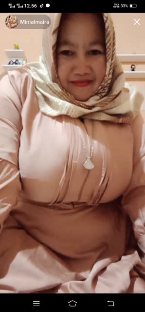 Bokep Tante Bunda STW Kampung sange berat di mobil full video