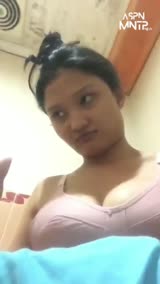 Bokep Indo Indira Salsabila 13 goyang di mobil bikin sange
