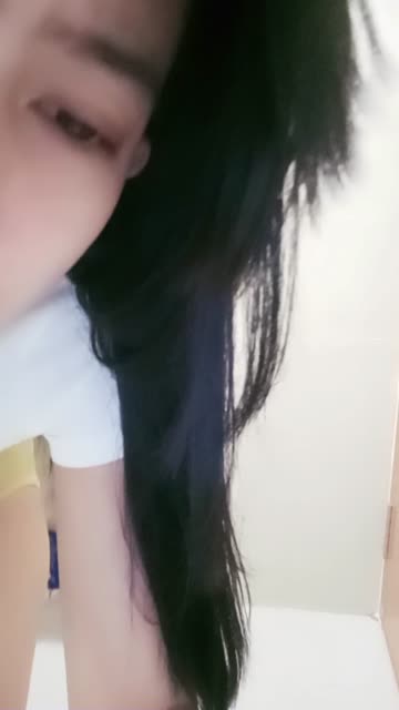 Bokep Indo remas toket di rumah kosong tanpa sensor