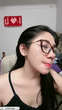 Live Show VCS With Host Cantik Penuh Birahi Desah Manja Mango