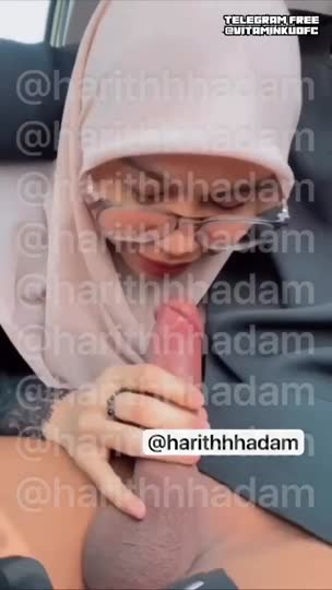 Hijab Harithadam – mandi di villa terbaru viral