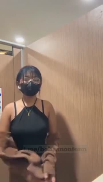 Bokep Indo Abege Chindo Omeks Di Toilet Mall
