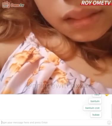Bokep Indo Roy ome Rare baju kuning desah manja di toilet umum sampai lemas