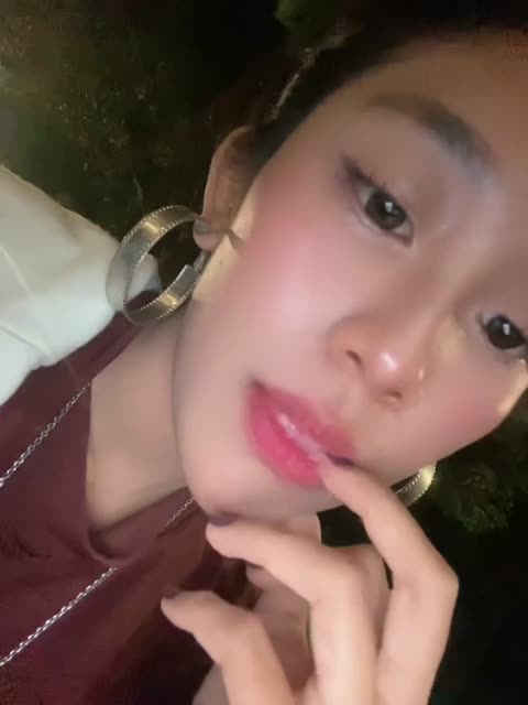 Bokep Indo ( caca tiktok ) remas toket di mobil bikin nagih