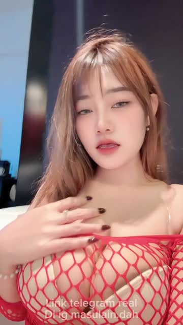 Bokep Indo MASULA INDAH – 2 kena gilir di kamar mandi tanpa sensor