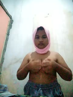 Bokep Indo Crotch Insight Alea remas toket di villa