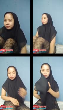 Hijab luscme toge- buka baju di sofa ruang tamu bikin nagih
