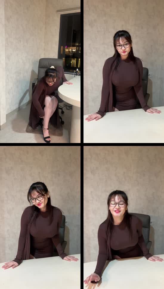 Bokep Indo Tokyo Eksklusif IG (2.) desah manja di sofa ruang tamu sambil live