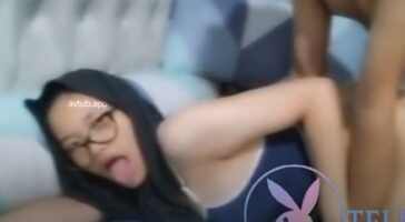Doggy Mahasiswi Jilbab Outfit Renang Melet