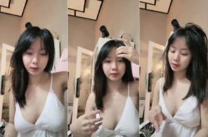 Bokep Indo Evelin Makin Berani Tanpa Bra Centil Gini Instagram