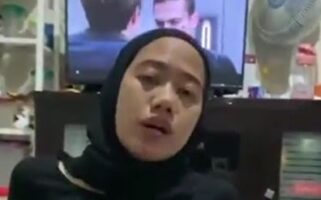 Kobel Memek Cewek Hijabers Sampe Mangap Keenakan Gini Viral