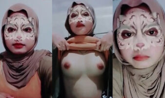 Bokep Jilbab Mirna Hijabers Rumahan Terbawa Suasana Pamer Uting