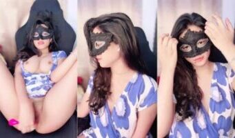 Live Show Santuy Ngangkang Sex Toys Uchaylla Baju Putih Ungu HOT51