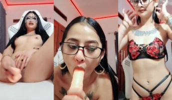 Sepong Dulu Baru Masukin ke Memek Host Bertatto