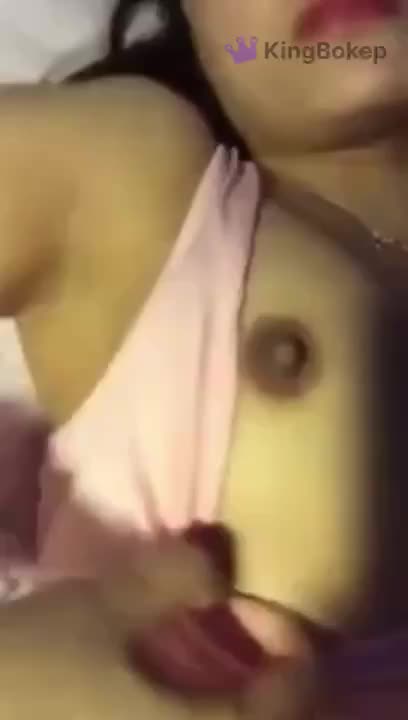 Bokep Indo Andela Yuwono Masturbasi Hot