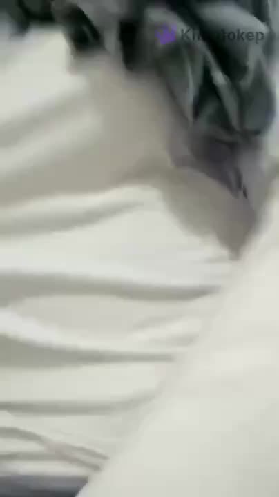 Ilyani Jilbab Kemeja Kotak Kotak Pamer Toket