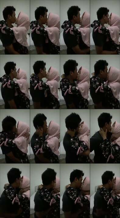 Jilbab Pink Ciuman Mesra Dari Jember