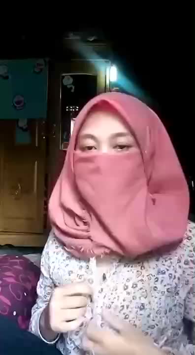 Jilbab Pink Stress