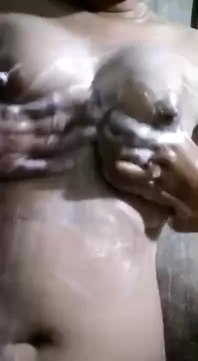 Bokep Indo Mandi Harus Pake Sabun