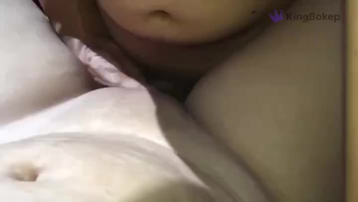 Ngentot Bini Mudah Yang Semok