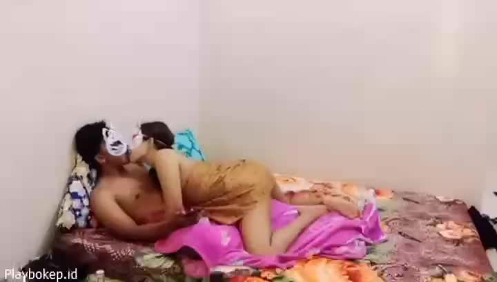 Ngentot Pake Kain Batik