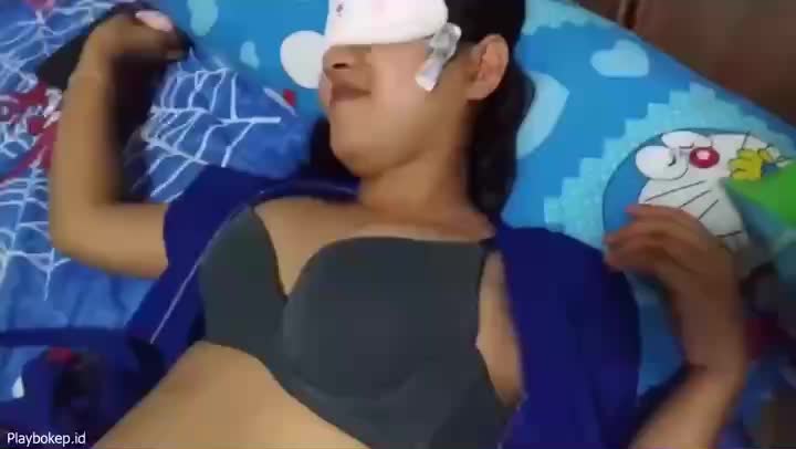 Bokep Indo Pacar Mau Tidur Di Ewe Mumpung Di Rumah Sepi Maennya Bagus Penurut