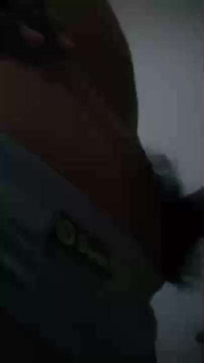 Tante Kacamata Nyepong Adem Sari