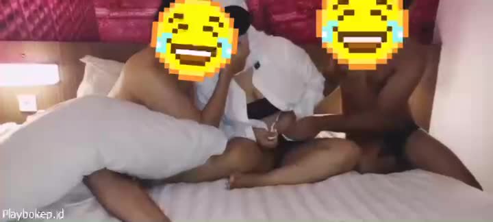 Tante Layani 2 Pria Di Hotel